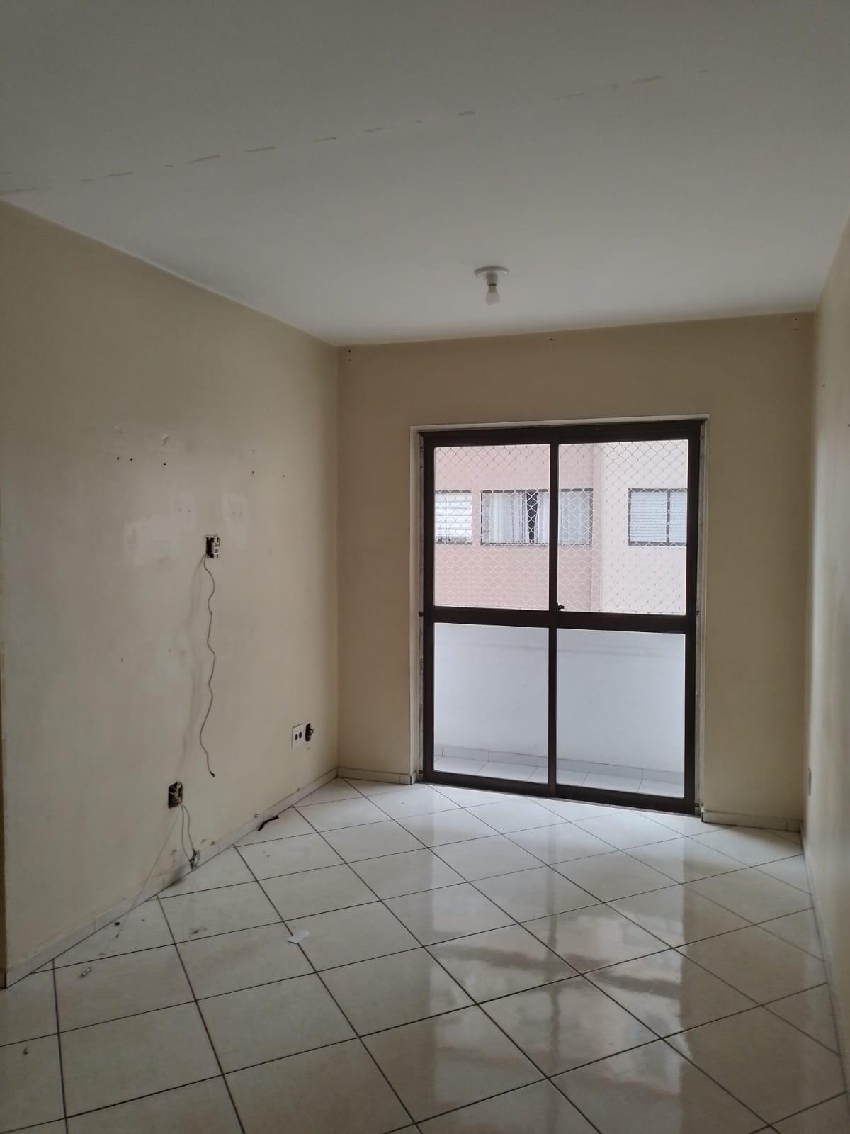 Apartamento com 3 quartos, 63m², à venda